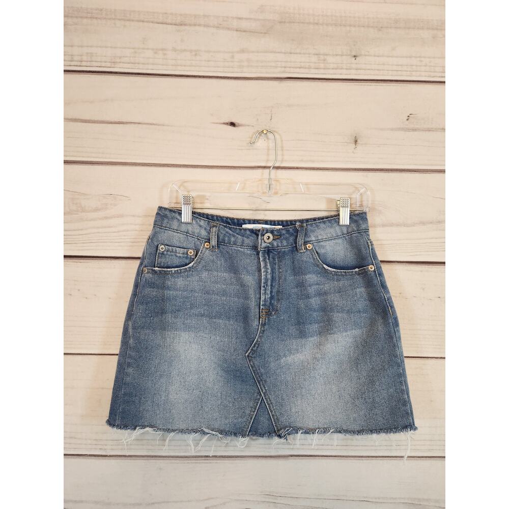 Highway Jeans Women's Blue Solid Denim 5 Pockets Raw Hem Mini Skirt Size 5/6